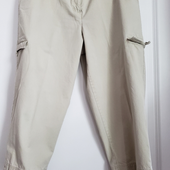 Khaki Cargo Cropped Pants - Picture 11 of 14